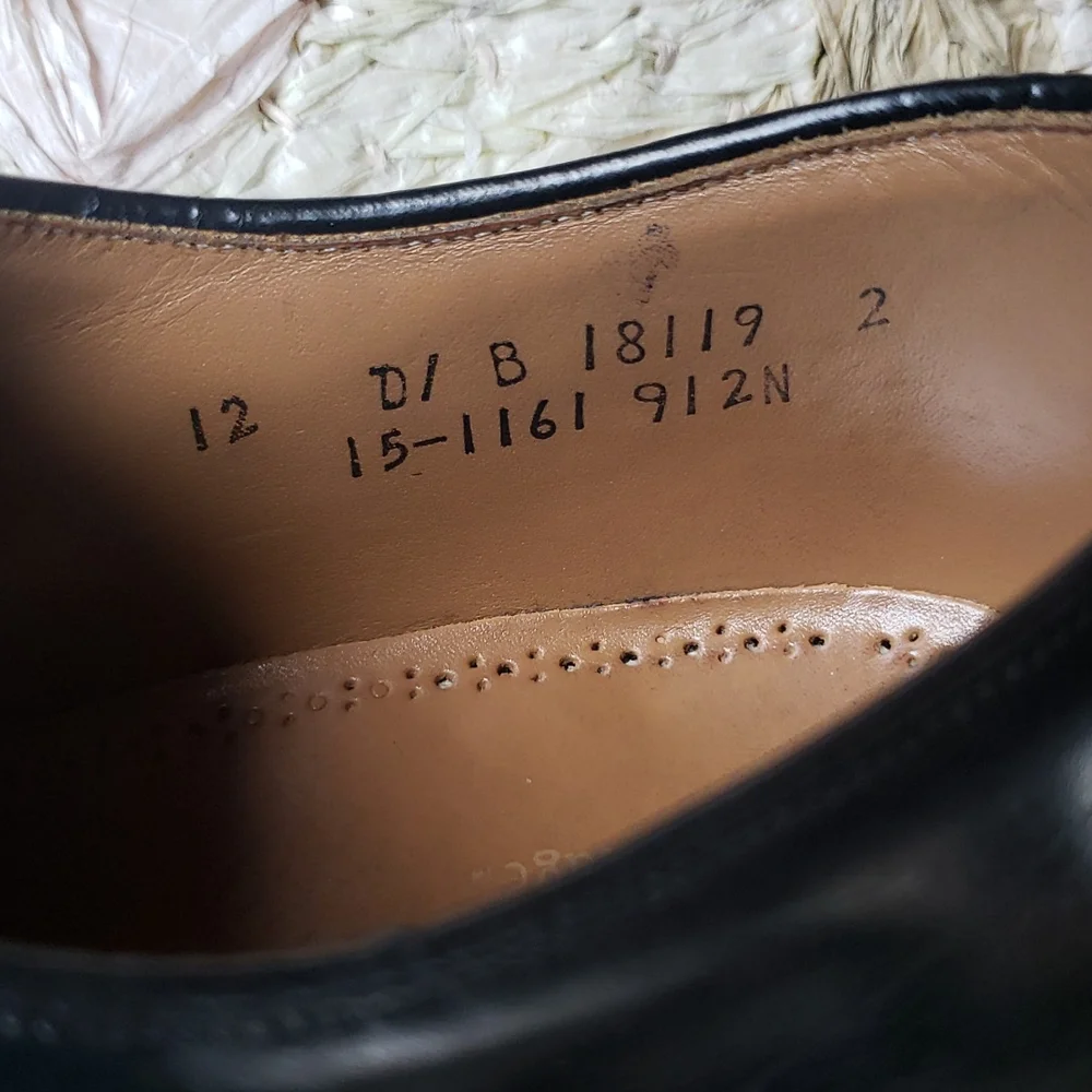 Johnston & Murphy Heritage cap toe, lace up oxford, size 12 D
